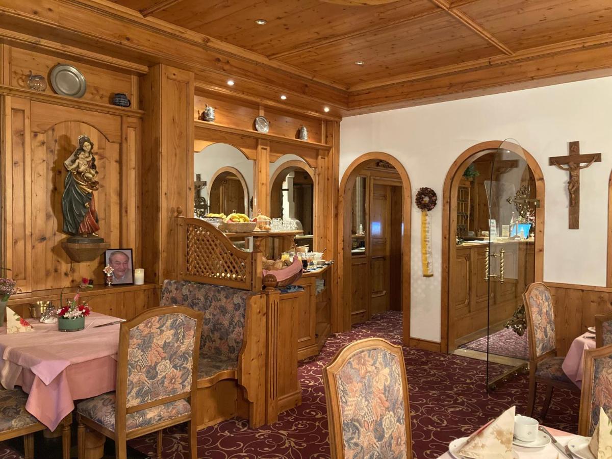 普法芬温克尔阿尔卑斯山酒店 派廷 外观 照片